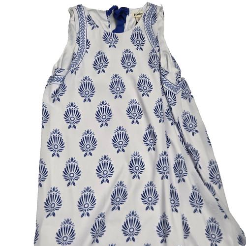 White sleeveless - white,